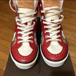 Louis Vuitton high top street sneakers